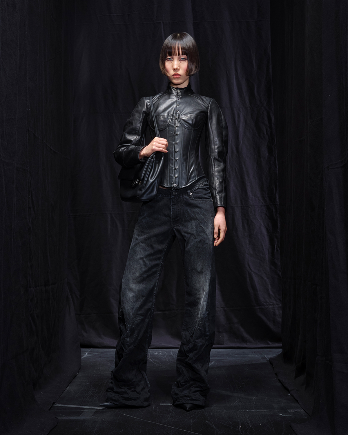 その他 BALENCIAGA THE SNOW GLOBE vue141nrxi4e1.jpg?width=1080&